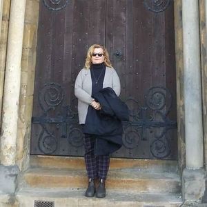 Meet your Posher, Wendy